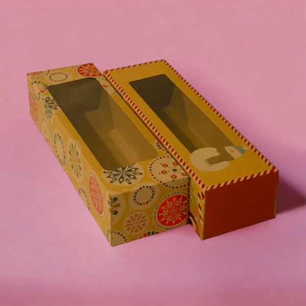 personalized-boxes-with-window-600x600.webp